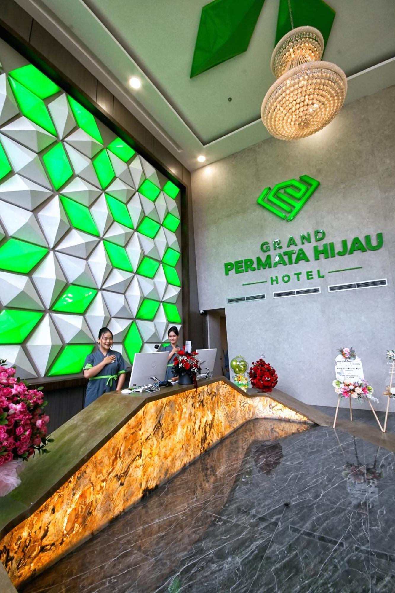 Grand Permata Hijau Hotel Sukabumi Eksteriør billede