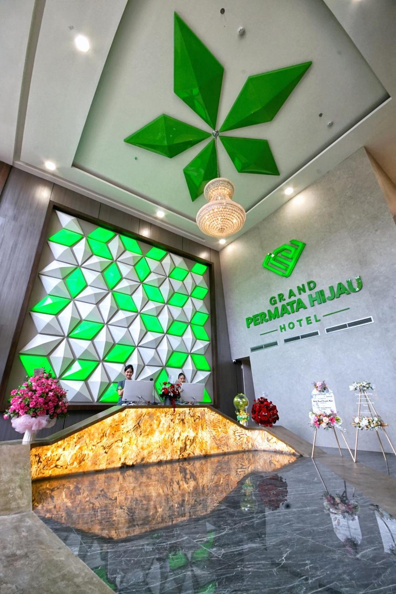 Grand Permata Hijau Hotel Sukabumi Eksteriør billede